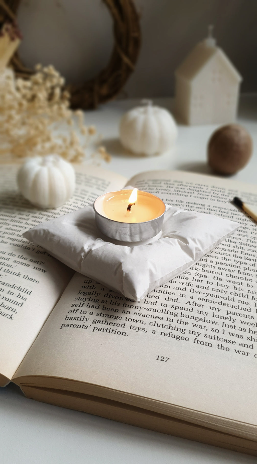 Cosy Cushion Tealight Holder